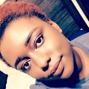 Meet your Posher, Darine